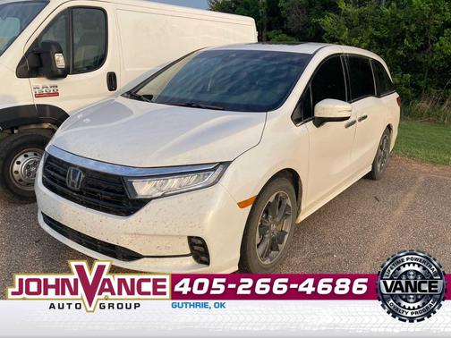 Platinum White Pearl 2024 Honda Odyssey Elite