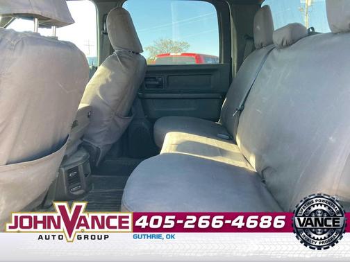 2023 RAM 2500 Tradesman Crew Cab 4x4 6'4' Box