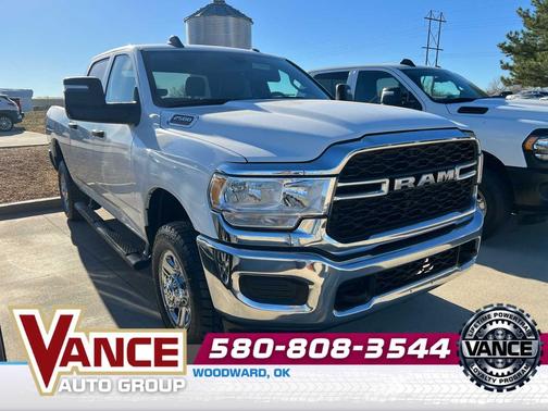 2024 RAM 2500 Tradesman Crew Cab 4x4 6'4' Box