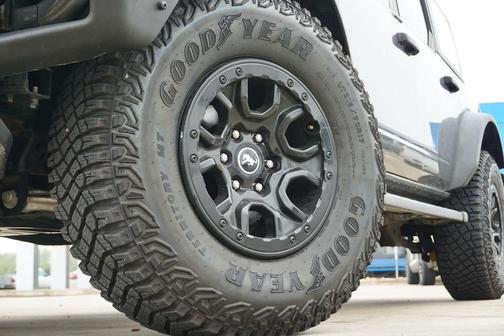 Carbonized Gray Metallic 2022 Ford Bronco Wildtrak