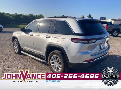 Silver Zynith 2025 Jeep Grand Cherokee Limited