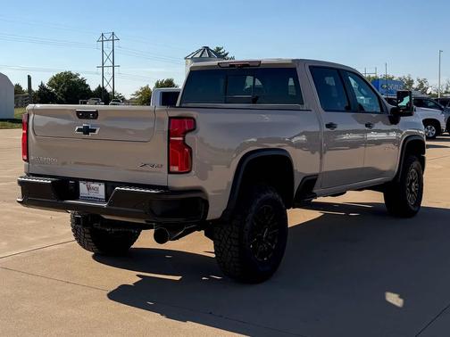 2026 Chevrolet Silverado 2500 ZR2