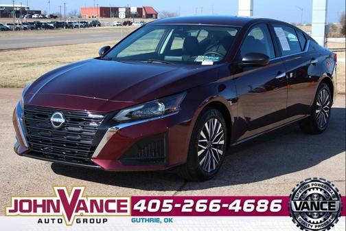 2025 Nissan Altima SV FWD