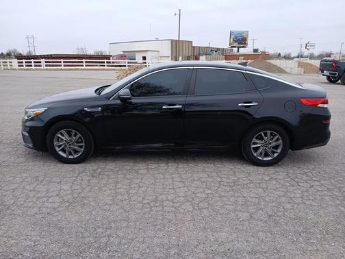 2020 Kia Optima LX