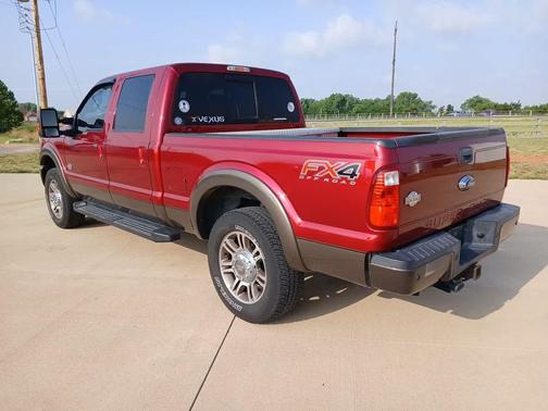 Ruby Red Metallic Clear Coat/Caribou Metallic 2015 Ford F-250 King Ranch