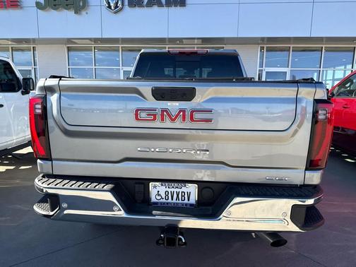 2025 GMC Sierra 2500 SLT