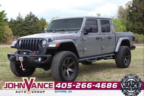 Sting-Gray Clearcoat 2023 Jeep Gladiator Rubicon