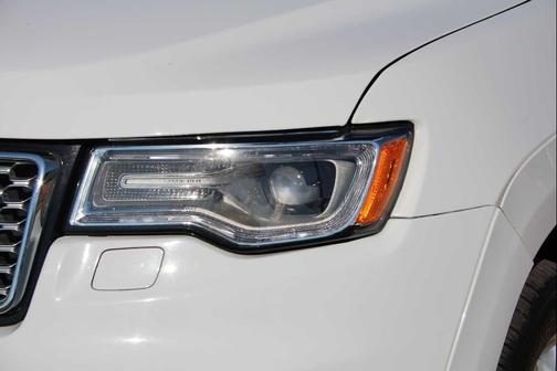 2019 Jeep Grand Cherokee Summit