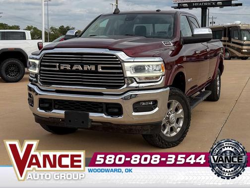 2020 RAM 3500 Laramie Crew Cab 4x4 8' Box
