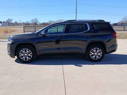 2023 GMC Acadia FWD SLT