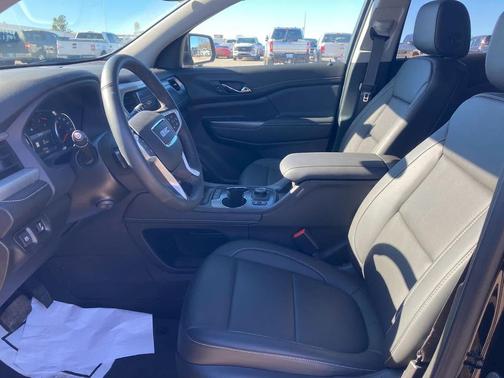 2023 GMC Acadia FWD SLT