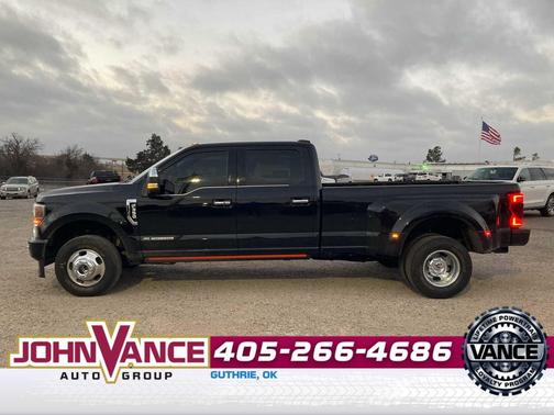 2022 Ford F-350 Platinum