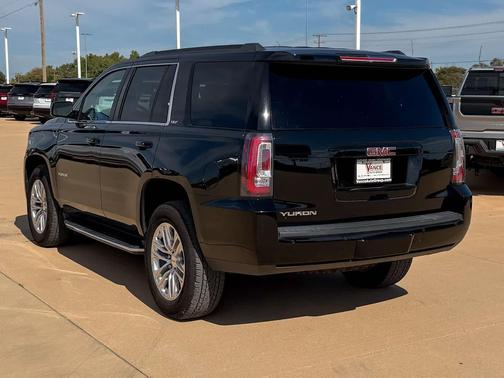 2017 GMC Yukon SLT