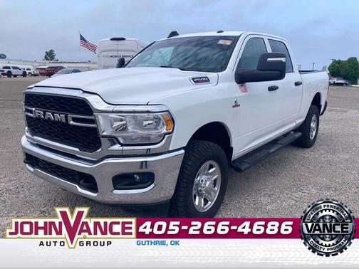 Bright White Clearcoat 2024 RAM 2500 Tradesman Crew Cab 4x4 6'4' Box