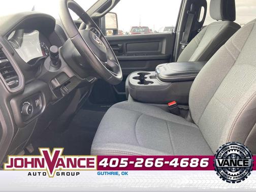 2024 RAM 3500 Tradesman Crew Cab 4x4 8' Box