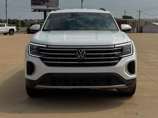 2024 Volkswagen Atlas 2.0T SE w/Technology 4MOTION
