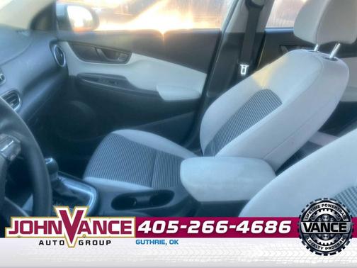 2023 Hyundai KONA SE