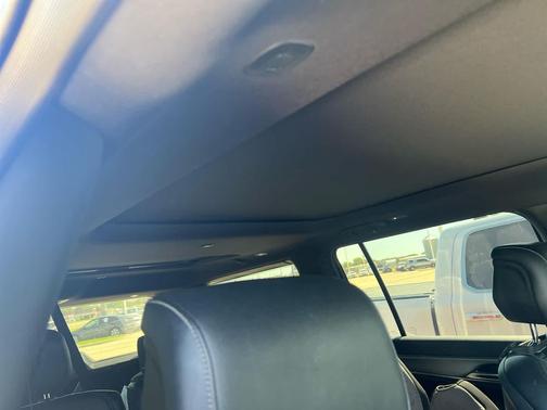 2023 Jeep Wagoneer Series II Carbide 4x4