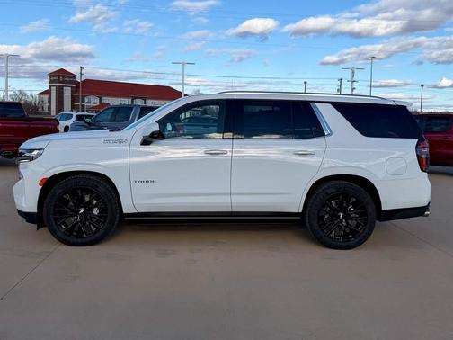 2023 Chevrolet Tahoe 4WD High Country