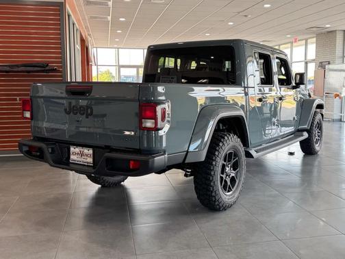 2025 Jeep Gladiator High Tide