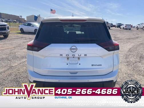 2024 Nissan Rogue SV