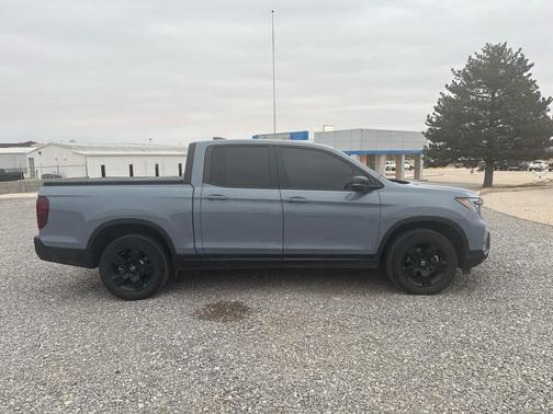 2025 Honda Ridgeline Black
