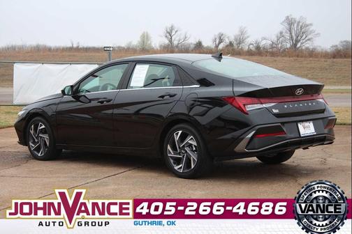 2025 Hyundai ELANTRA SEL