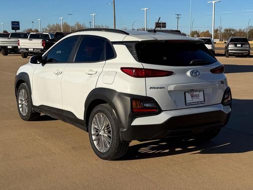 2020 Hyundai KONA SEL