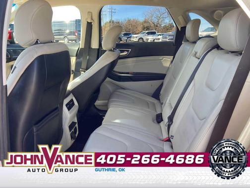 2019 Ford Edge Titanium