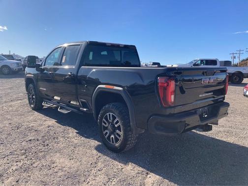 2023 GMC Sierra 2500 AT4