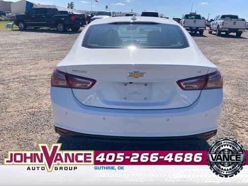 Summit White 2024 Chevrolet Malibu FWD 2LT