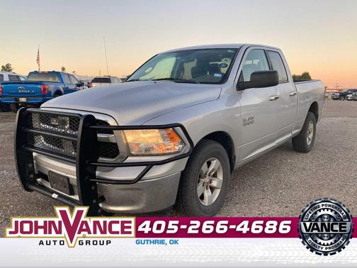 2016 RAM 1500 SLT