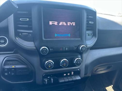 2019 RAM 2500 Tradesman Crew Cab 4x4 6'4' Box