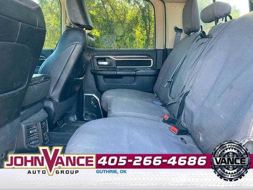 2022 RAM 2500 Laramie Crew Cab 4x4 6'4' Box