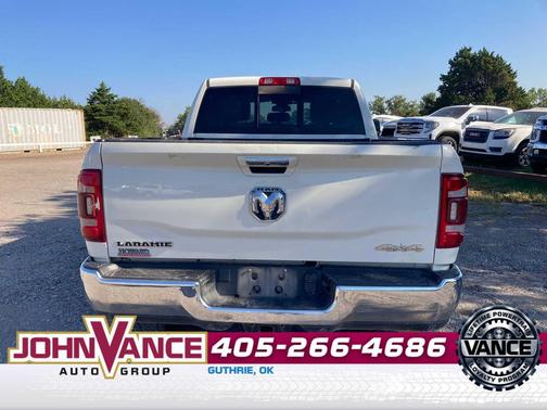 2022 RAM 2500 Laramie Crew Cab 4x4 6'4' Box