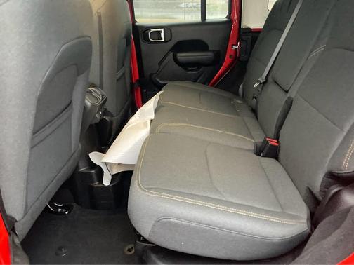 2025 Jeep Wrangler 4xe Willys