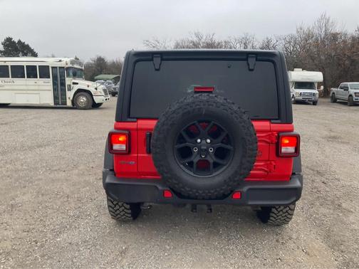 2025 Jeep Wrangler 4xe Willys