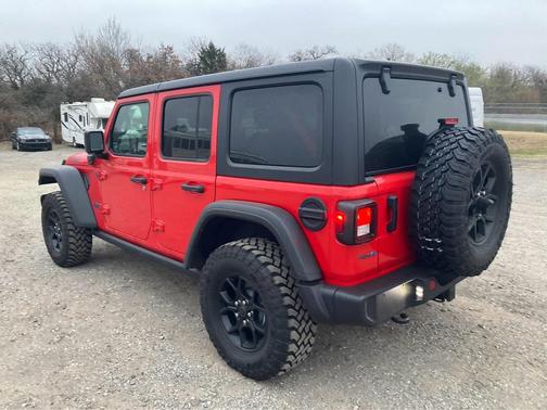 2025 Jeep Wrangler 4xe Willys