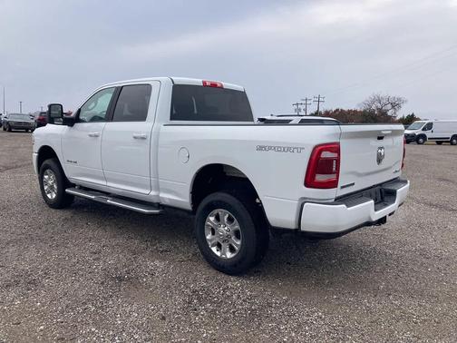 2024 RAM 2500 Big Horn Crew Cab 4x4 6'4' Box