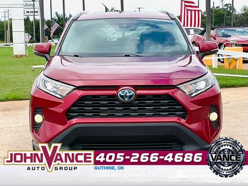 2020 Toyota RAV4 Hybrid XLE