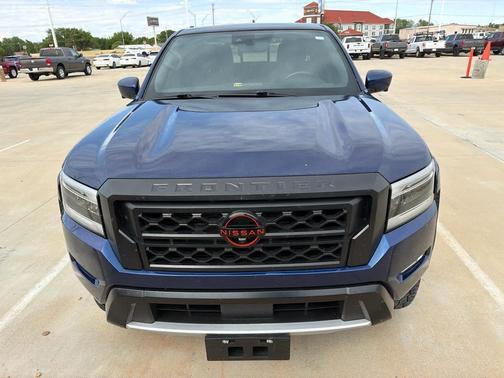 Deep Blue Pearl 2023 Nissan Frontier PRO-4X