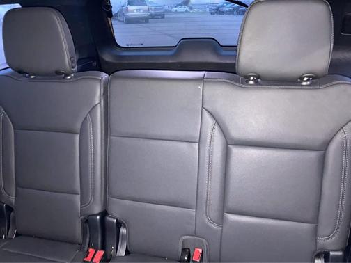 2023 Chevrolet Suburban 4WD Z71