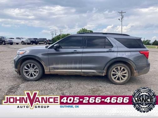 Carbonized Gray Metallic 2022 Ford Explorer XLT