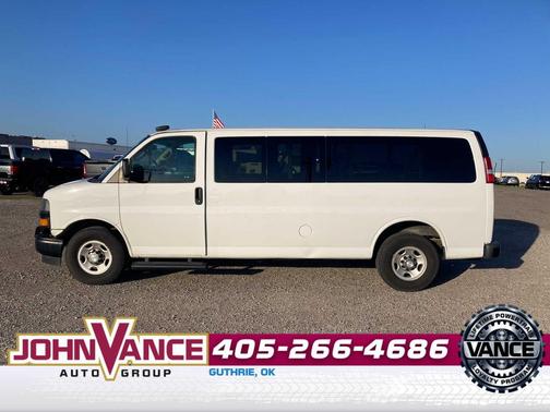 Summit White 2019 Chevrolet Express 3500 LS