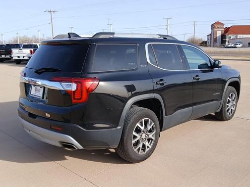 2023 GMC Acadia FWD SLE