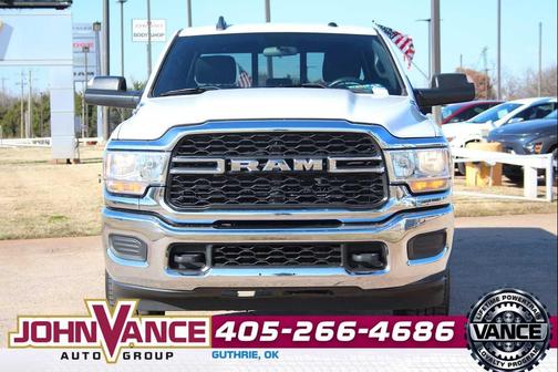 2021 RAM 2500 Tradesman Crew Cab 4x4 6'4' Box