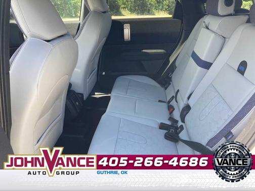 Nanuq White Metallic 2026 MINI Countryman Cooper S ALL4