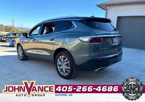 2023 Buick Enclave Premium AWD