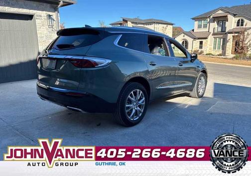 2023 Buick Enclave Premium AWD