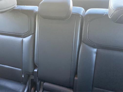 Agate Black Metallic 2025 Ford Expedition Platinum